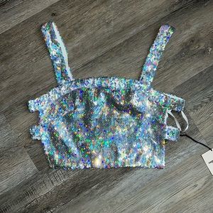 NWT Superdown Karla sequin crop in Irridescent Silver